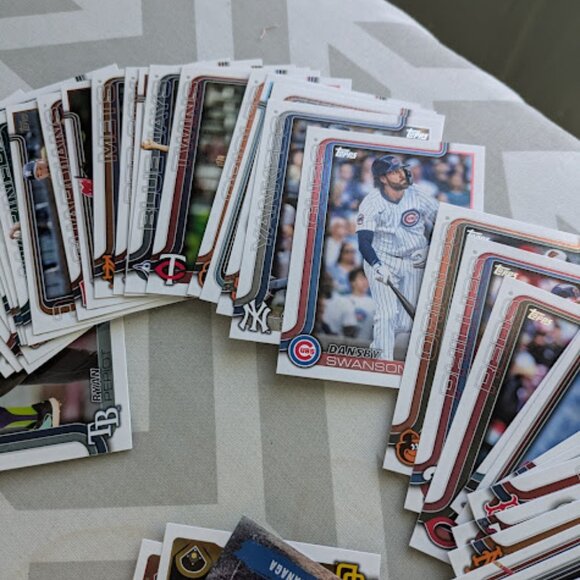 67 Topps MLB Series One Baseball Cards - Picture 3 of 7